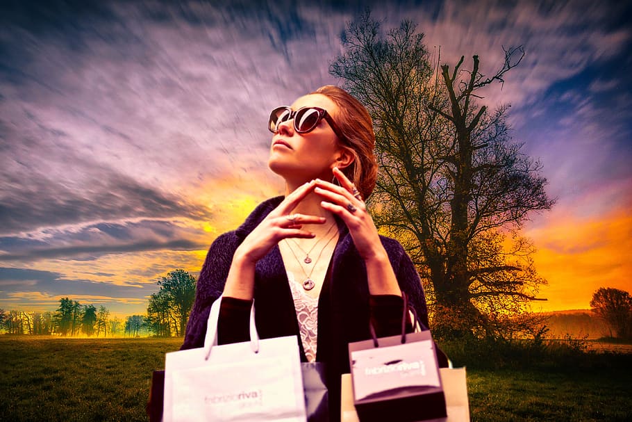 shopping, shopping bags, outdoor, beautiful, beauty, caucasian, city, close-up, elegant, fashion