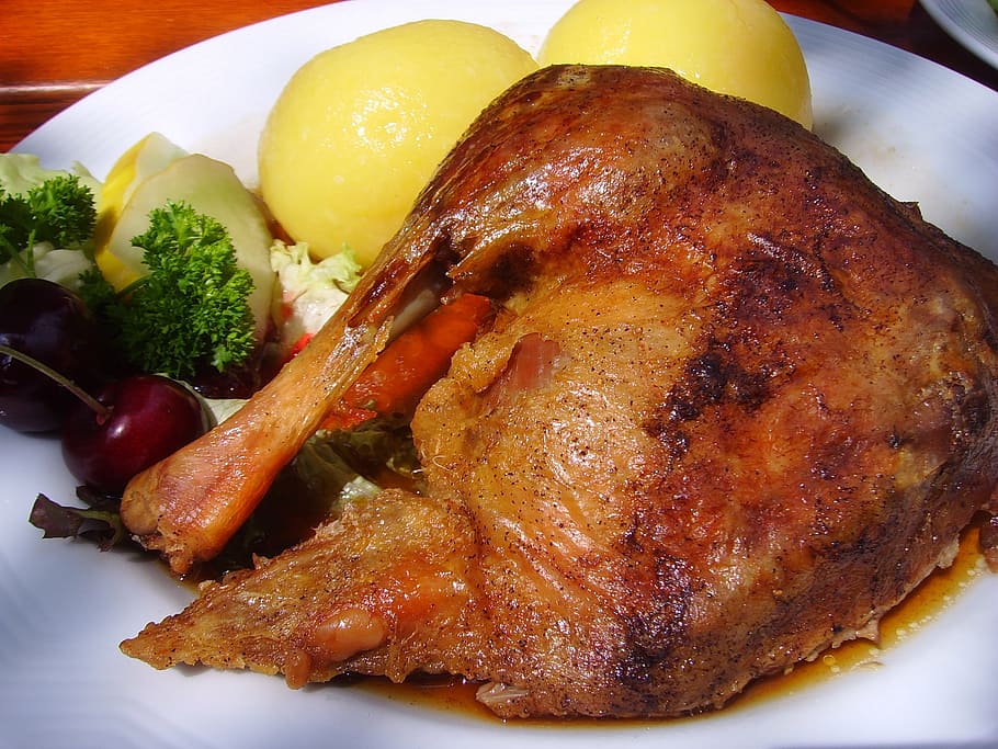 plate, roasted, chicken, roast goose, goose leg, dumplings, eat, poultry, poultry roast, food
