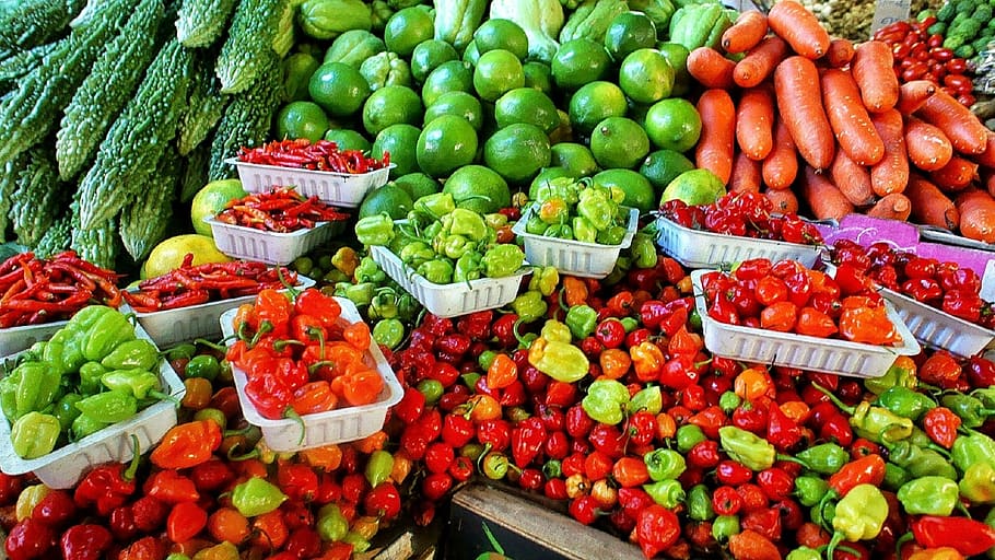pilha, legumes de cores sortidas, mercado de agricultores, fresco, vegetal, maduro, vários, mercearia, produzir, fazenda