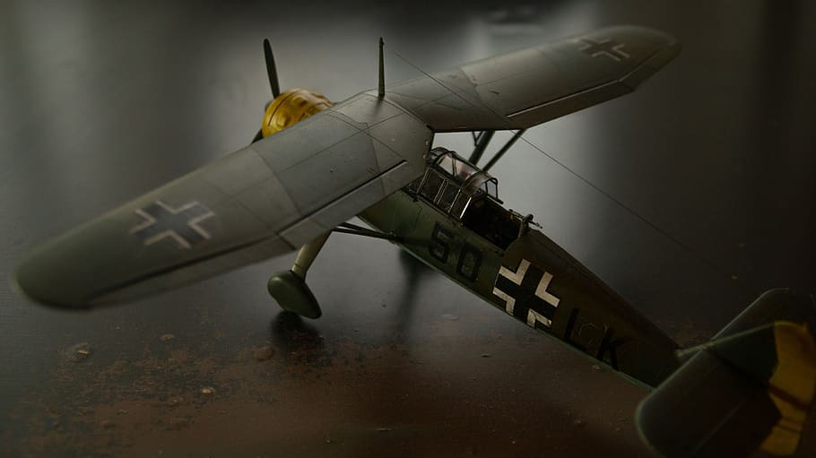 modelo de plástico, avião, histórico, segunda guerra mundial, hélice, modelo em escala, modelagem, militar, iluminação, miniatura