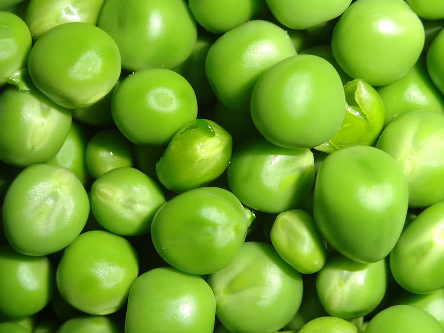 oval green fruits, peas, green, vegetables, vegetable, food, healthy, ingredient, diet, freshness