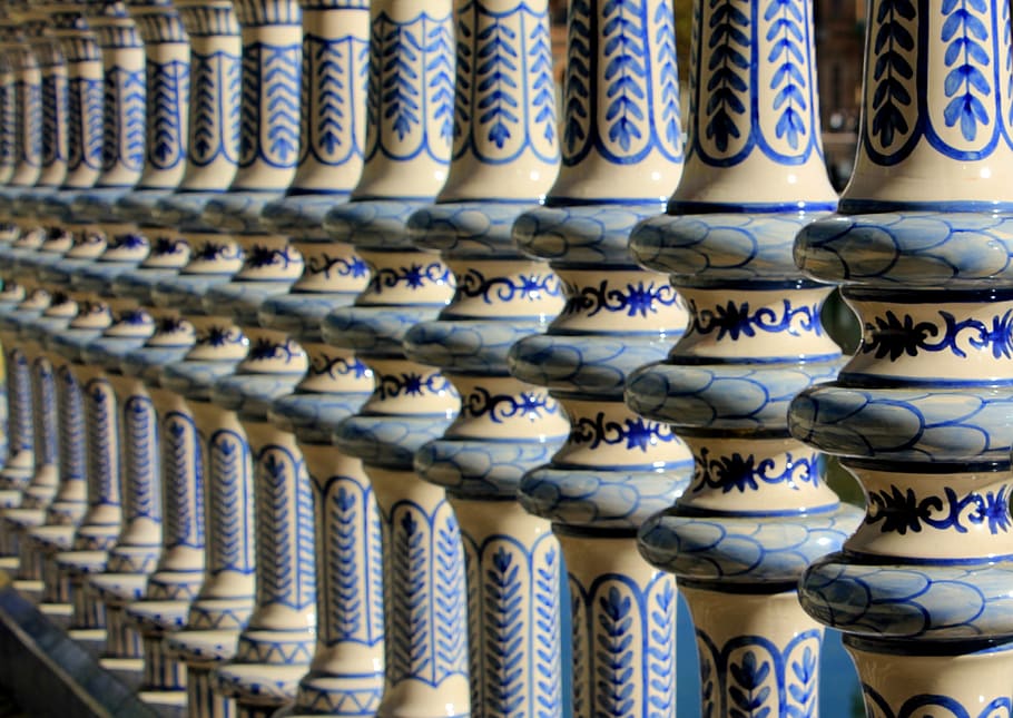 White, Ceramic, Spindles, blue, balustrade, spain, colour, pattern, in a row, large group of objects