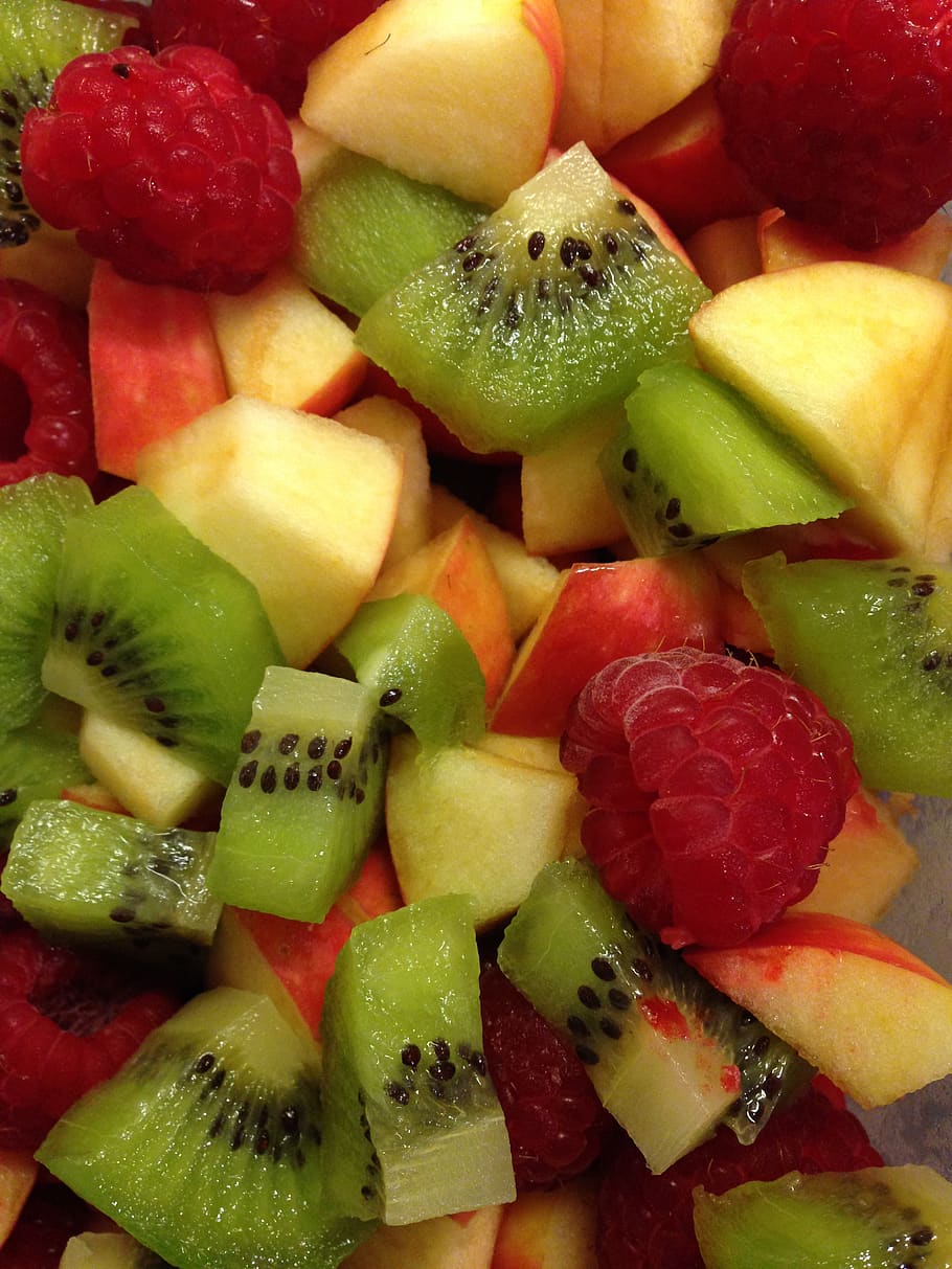 fruit, fruit salad, fruits, food, delicious, eat, healthy, kiwi, apple, raspberries