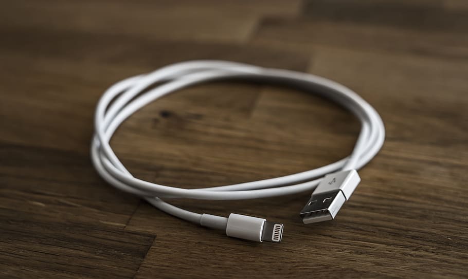 white, 8-pin, 8- pin lightning cable, brown, wooden, board, Lightning, Cable, Usb, Computer