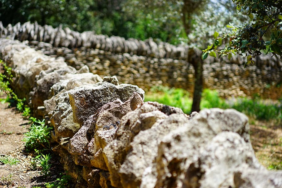 selective, focus photography, gray, rocks, drywall, dry stone wall, wall, stone wall, dry stone masonry, stones