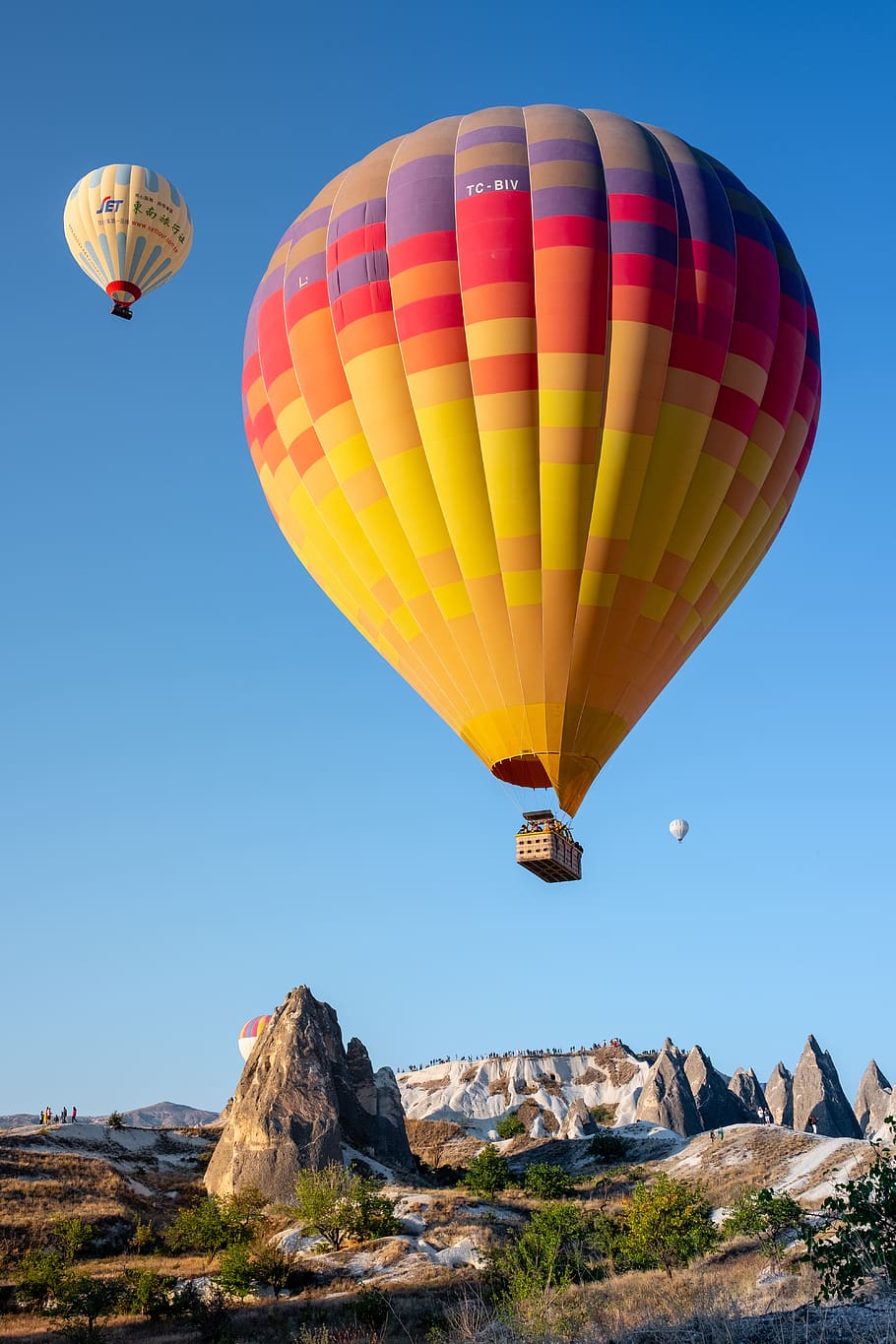 hot air balloons, dawn, sunrise, cappadocia, balloon, hot air balloon, transportation, adventure, air vehicle, sky