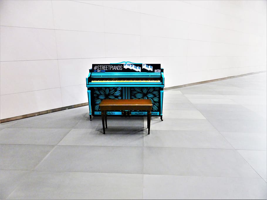 piano, scene, stage, wall - building feature, tile, tiled floor, flooring, day, seat, indoors