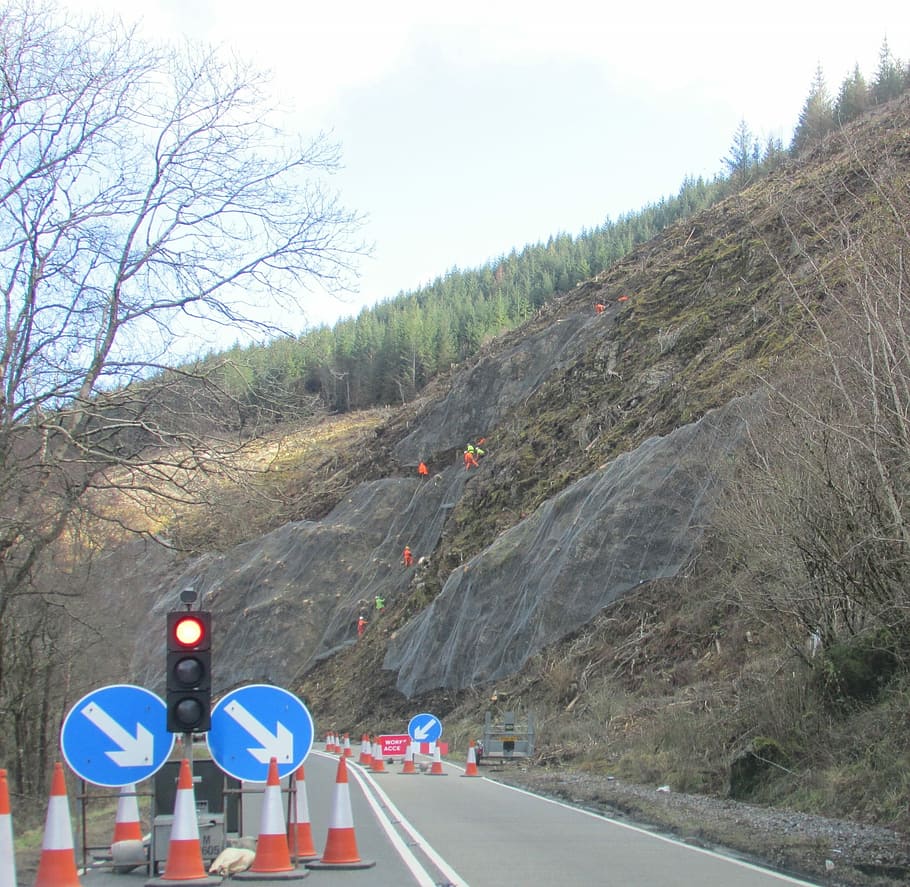 Hillside, Roadworks, Rope, Clearing, developing, abseil, rapelle, cable, site, work