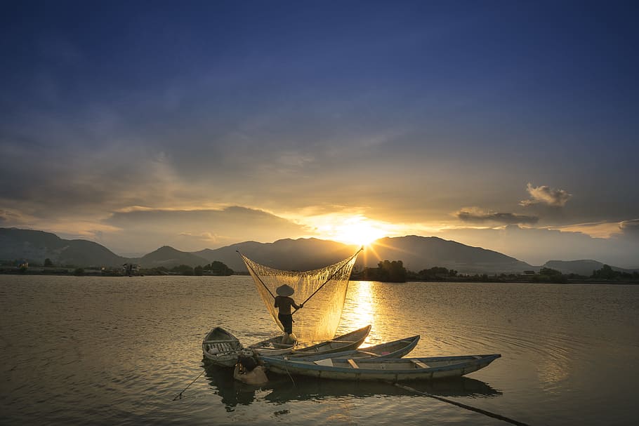 three, white, boat, body, water, sunset, wave, province, vietnam, the fishermen