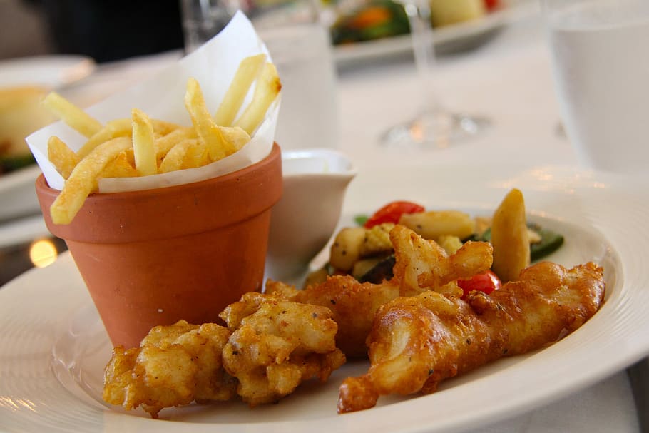 food on plate, Fries, Fish And Chip, Potato, fish, vegetables, food, salad, restaurant, tasty