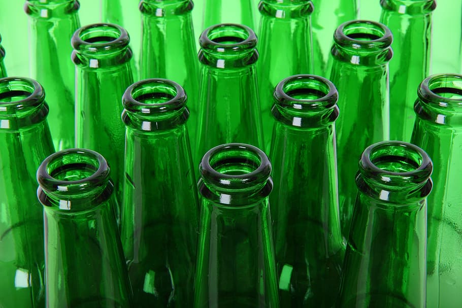 緑のガラス瓶, アルコール, ビール, 瓶, きれい, 詳細, 飲み物, 空, ガラス, ガラス製品