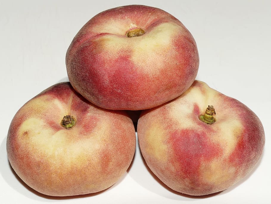 peach, flat peach, stone fruit, platt, prunus persica, wild peach, noble peach, saturn peach, fruit, frisch