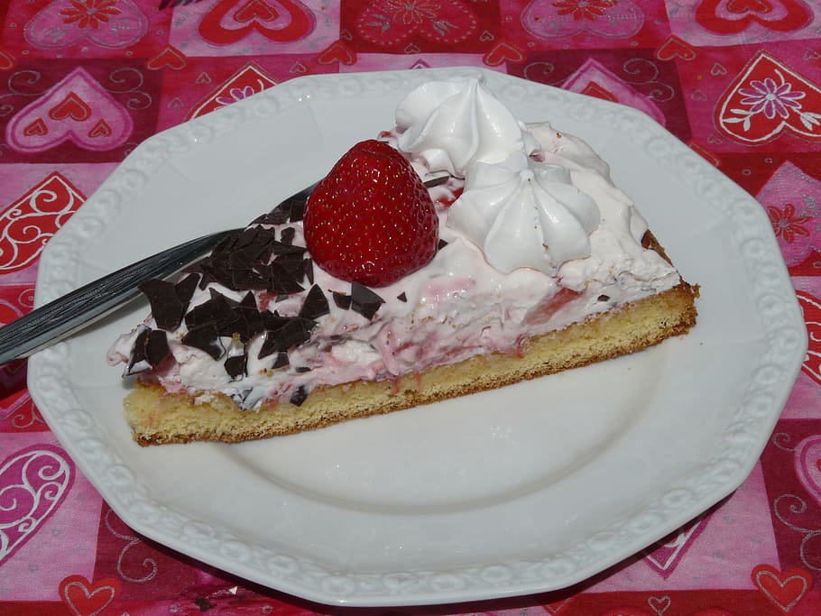 strawberry, white, icing cake, ceramic, plate, cake, piece of cake, served, eat, strawberry pie