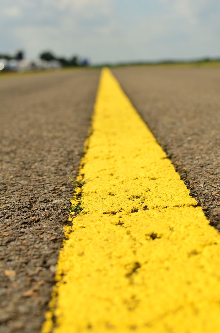 asfalto, estrada, instruções, amarelo, marcação de estrada, direção, marcação, ninguém, caminho a seguir, nível de superfície
