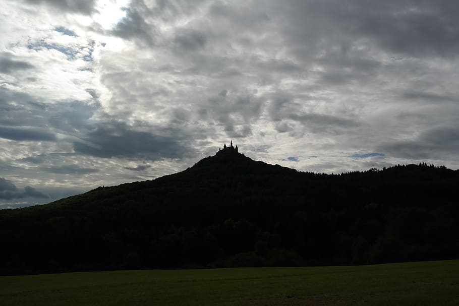 hohenzollern, hohenzollern castle, castle, mountain, ancestral castle, imperial house of hohenzollern, baden württemberg, hechingen, bisingen, rooms