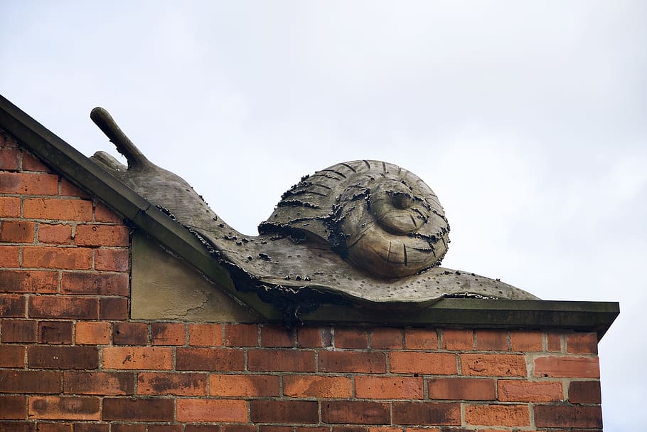 snail, escargot, sculpture, monument, slug, architecture, sky, art and craft, brick, brick wall