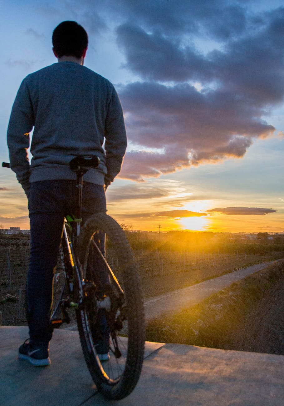 sunset, bike, bicycle, silhouette, people, cycling, man, landscape, fun, person
