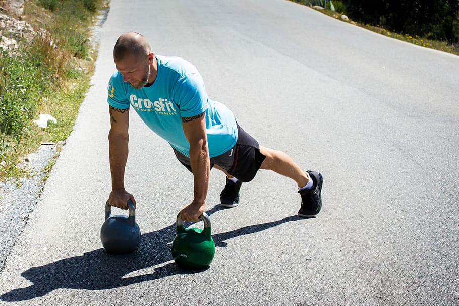 person, holding, kettle bells, ground, crossfit, kettlebell, plank, kettlebells, kettlebell training, fitness