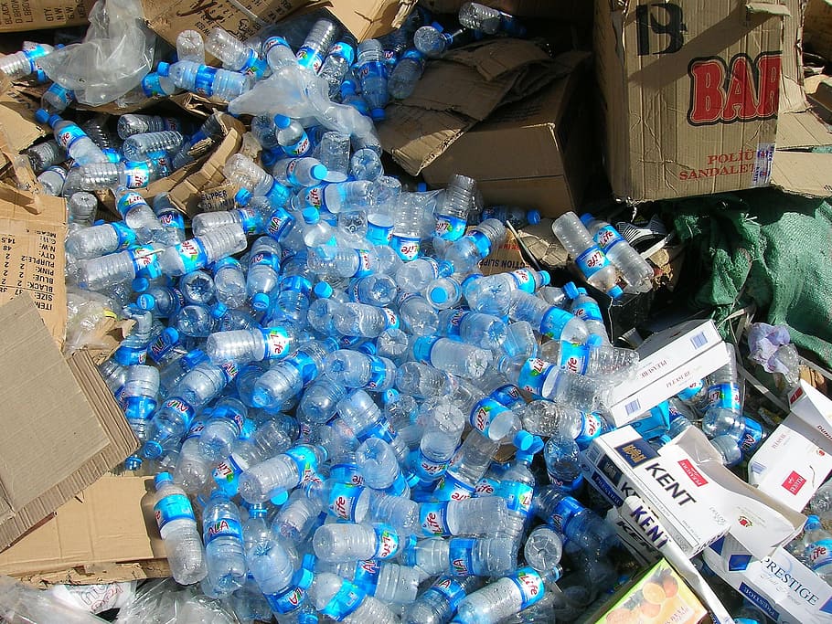 tumpukan, biru, banyak botol plastik, Sampah, Limbah Plastik, Polusi, plastik, limbah, lingkungan, dibuang