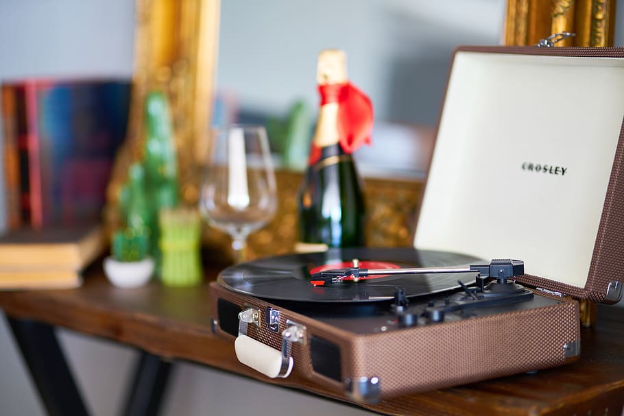 record music, old, dance, romantic, champagne, wine, technology, listen, analog, entertainment