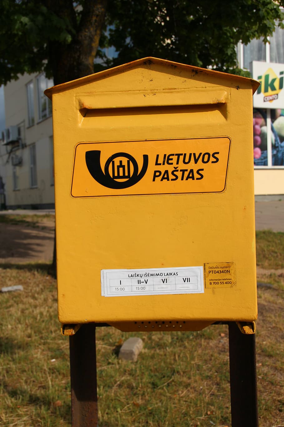 caixa de correio, lituânia, amarelo, caixas de correio, texto, comunicação, roteiro ocidental, placa, foco em primeiro plano, dia