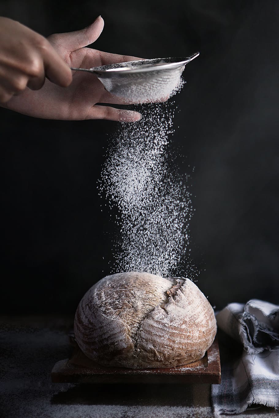 person, pouring, powder, bread, bread recipes, recipes, cooking, kitchen, human hand, hand