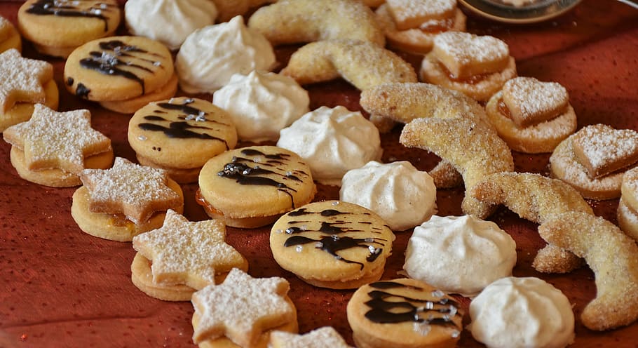 biscoitos sortidos, biscoito, biscoitos de natal, forma de cone, crescentes, vanillekipferl, biscoitos, assar, natal, pastelaria
