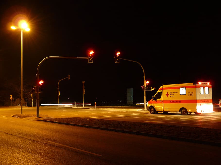 white ambulance van, Traffic Lights, Ambulance, red, traffic signal, road, light signal, light, night, transportation