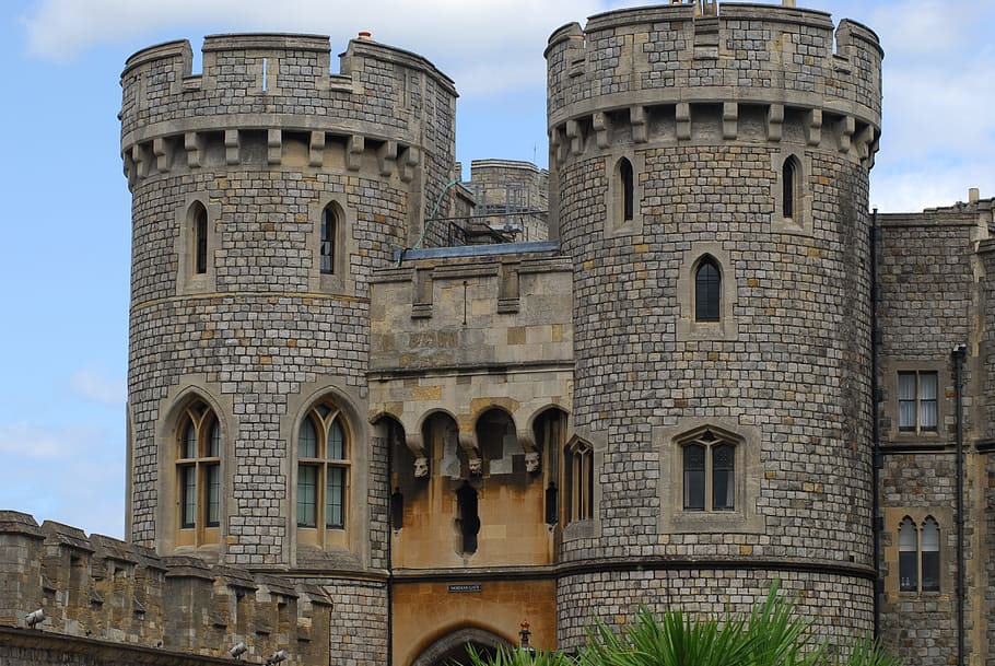 Windsor Castle, Lamp, Crown, England, royal, uk, windsor, tourist, monarchy, architecture