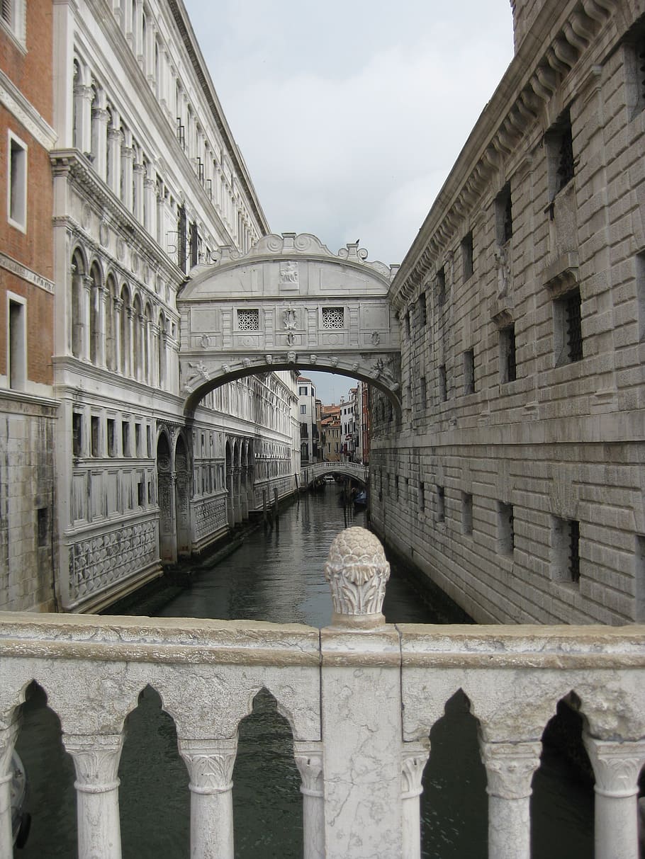 bridge of sighs, venice, channel, built structure, architecture, building exterior, water, sky, bridge, arch