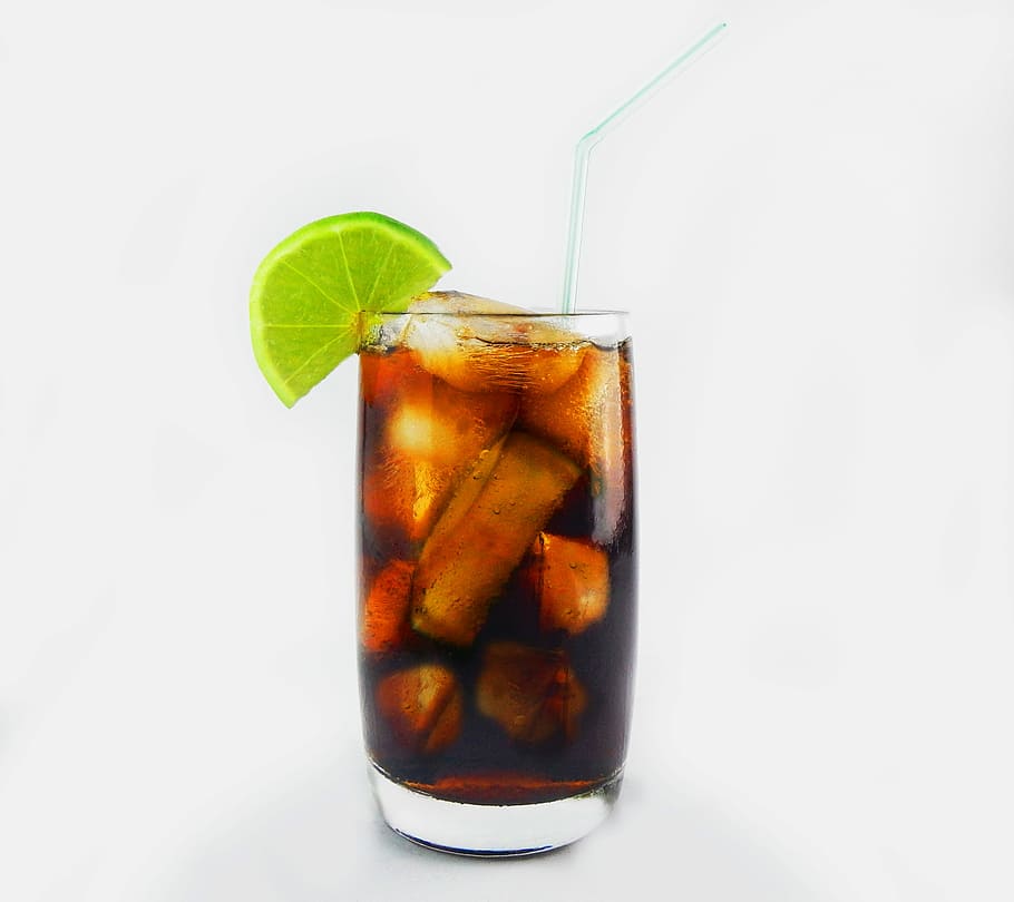 cuba libre, drink, ron, coca, refreshment, food and drink, drinking glass, glass, household equipment, cold temperature