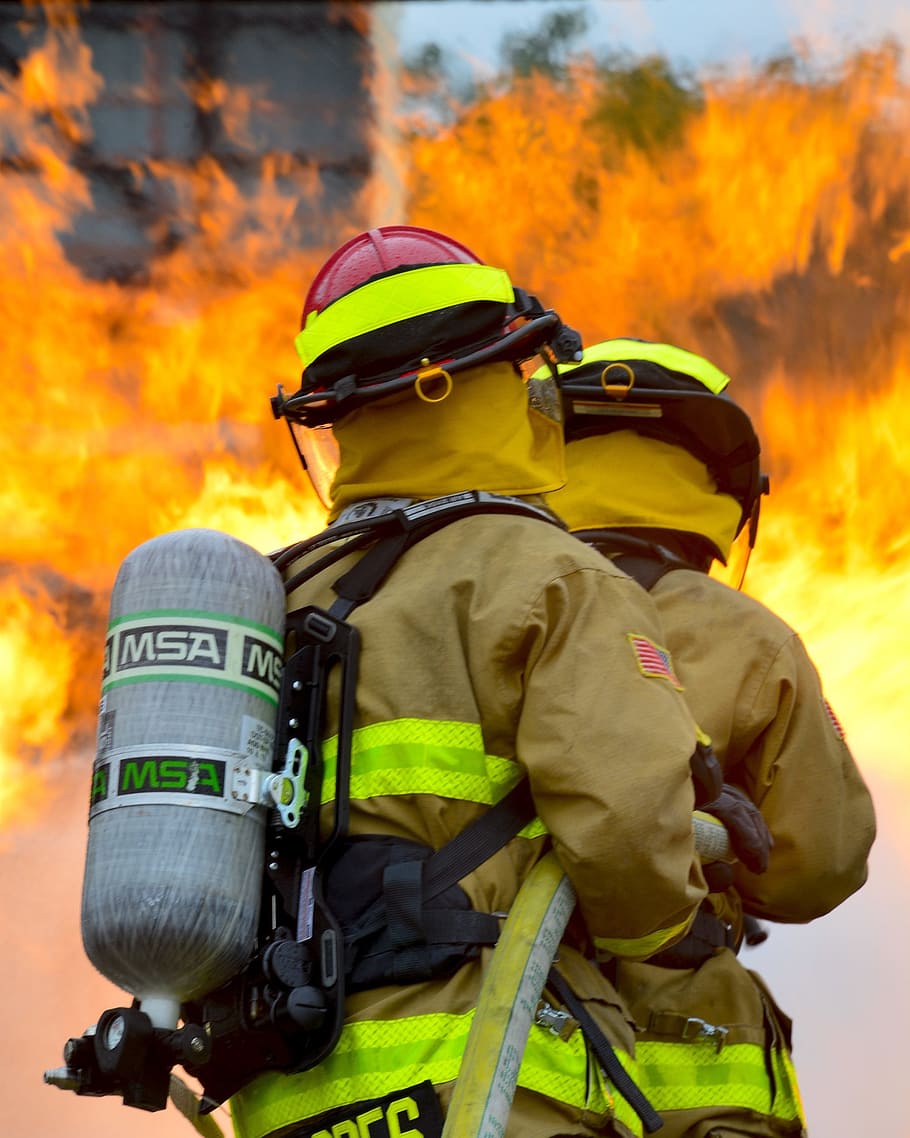 dua, pemadam kebakaran, memegang, tuan rumah, api, siang hari, potret, pelatihan, monitor, panas
