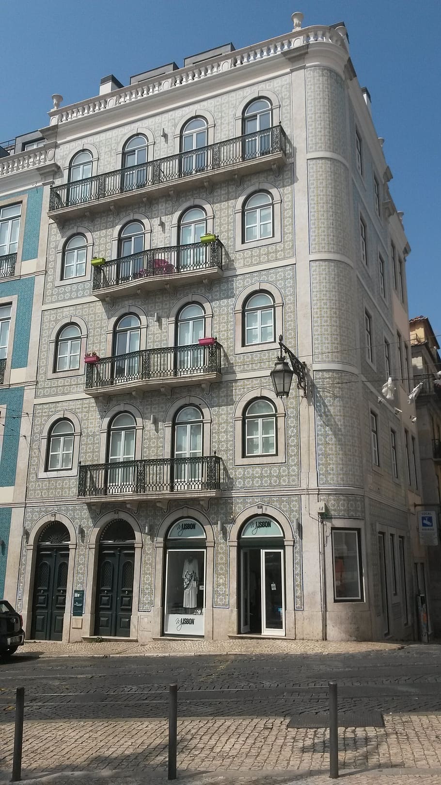 lisbon, portugal, tiles, architecture, built structure, building exterior, window, building, arch, sky