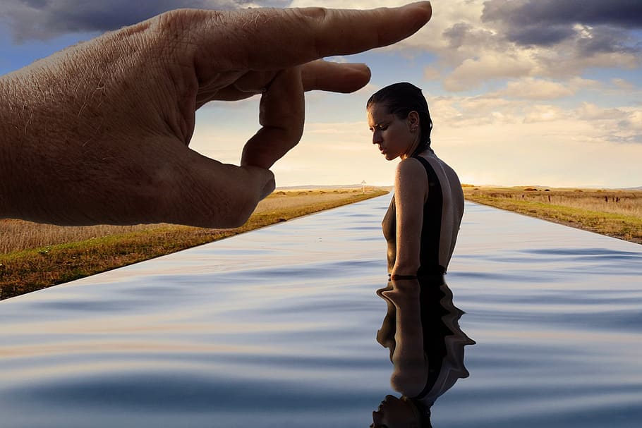 roadside, hand, outdoor, girl, water, swimming, manipulation, sky, real people, one person