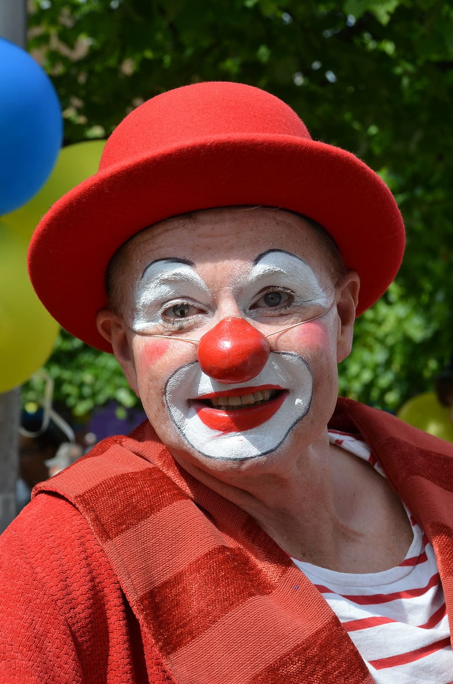 man, clown face paint, clown, comedian, nose, circus, funny, laugh, make-up, face
