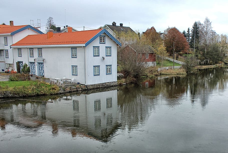 akershus, norway, house, homes, canal, water, reflections, trees, outside, architecture