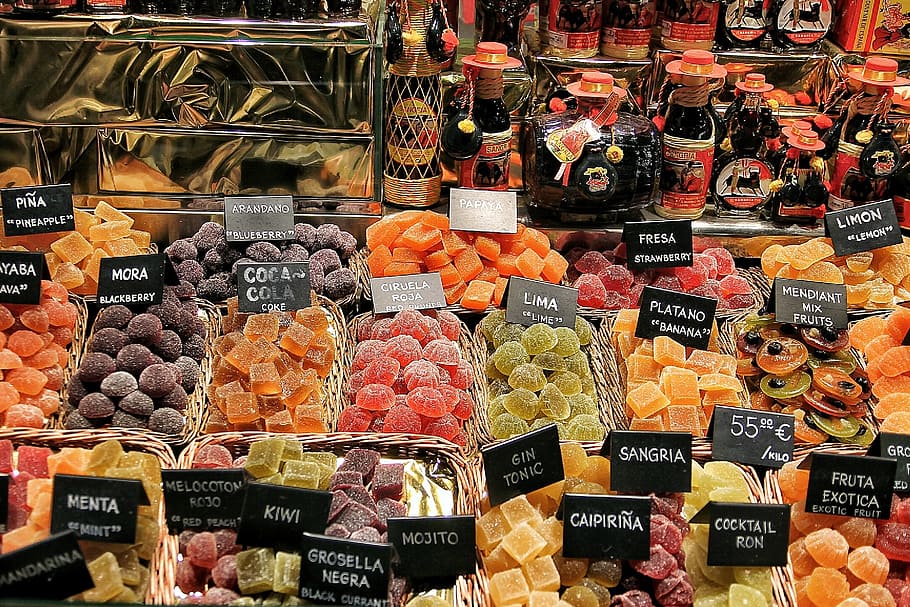 caramelos de colores variados, mercado, fruta, la boqueria, barcelona, comida, elección, variación, venta minorista, comida y bebida
