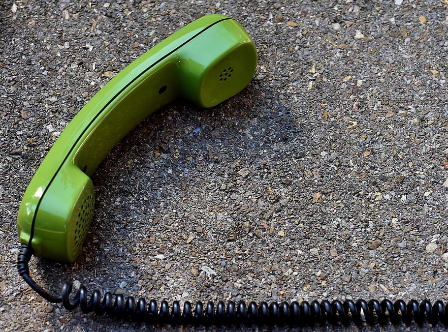 handset telepon, telepon, tua, kabel, tahun delapan puluhan, hijau, kunci, komunikasi, pendengar, panggilan