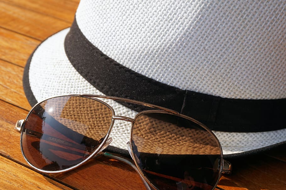 sunglasses, glasses, sun, sun protection, summer, leisure, relaxation, mirroring, darken, protection