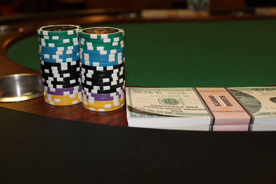 stack, poker chips, bundle, banknotes, table, poker, casino, card game, no limit holdem, gambling