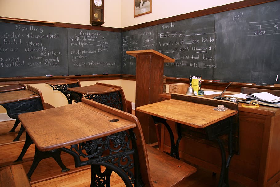 school, schoolroom, vintage, chalkboard, blackboard, empty, vintage school, old fashioned school room, retro school, classroom