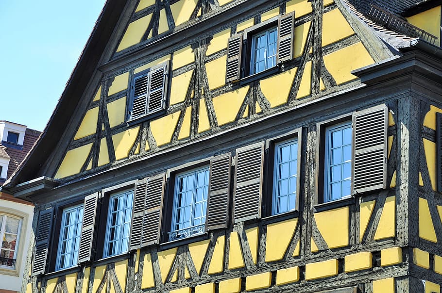 alsacia, montantes, casa, casa alsaciana, estrasburgo, ventanas, pueblo, francia, pueblo francés, casa medieval