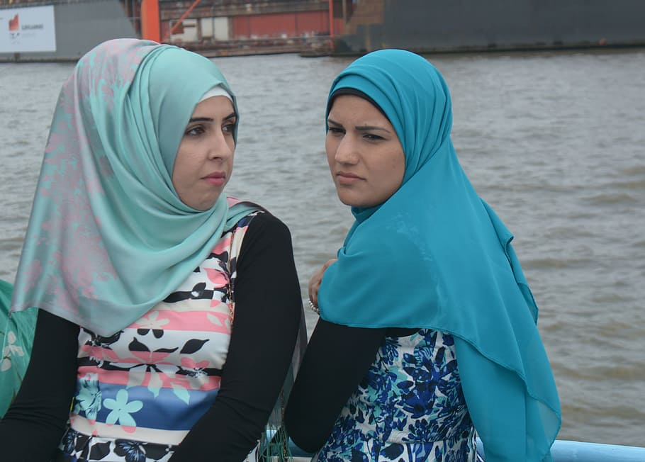 Hamburg, Women, Veiling, Ship, Public, islam, hijab, middle Eastern Ethnicity, religious Veil, traditional Clothing