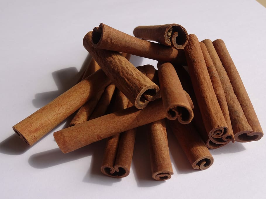 cinnamon rolls, Cinnamon, Spices, Bark, spice, stick - Plant Part, seasoning, brown, scented, food