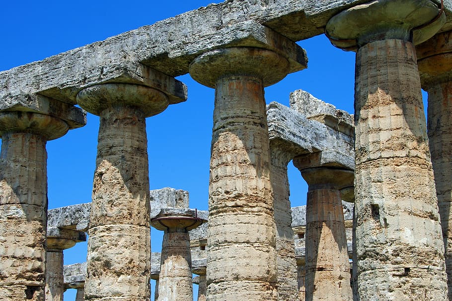 paestum, salerno, italy, greek temple, columns, temple of neptune, magna grecia, doric style, archaeology, doric columns