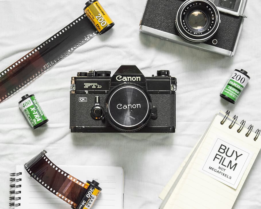 film, film camera, camera, graphy, grapher, vintage, old, retro, analog, flat lay