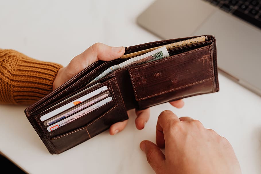 dompet, coklat, closeup, kulit, asli, uang, kartu, berpegangan tangan, tangan, close-up
