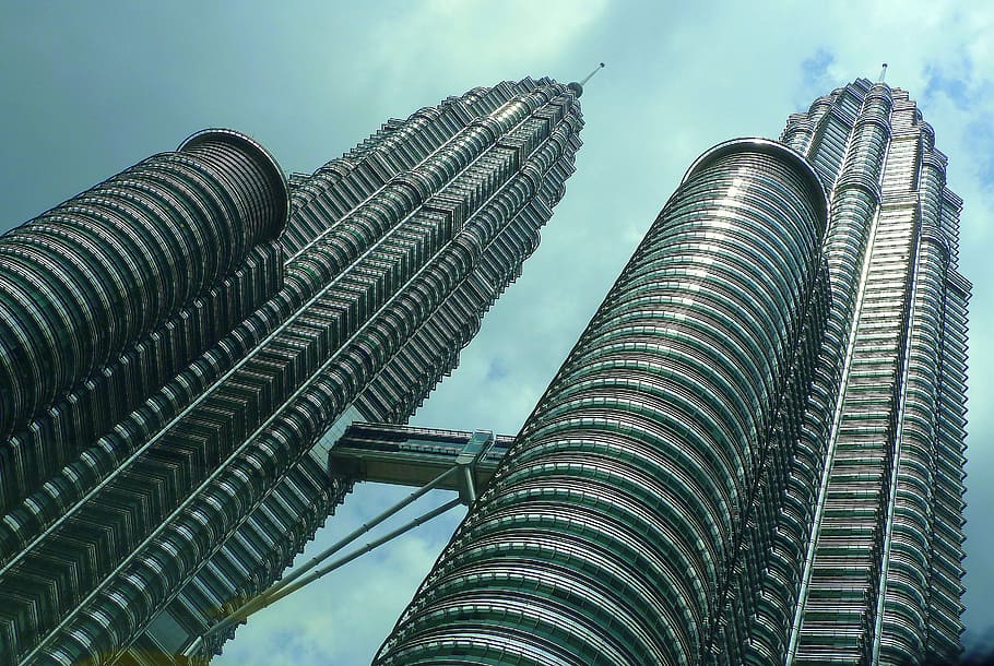 malasia, kong kuala, torre petronas, cráter de nubes, edificio, punto de referencia, arquitectura, estructura construida, cielo, exterior del edificio
