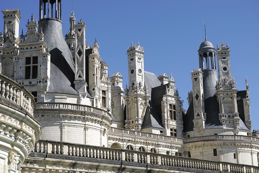 castle, chambord, roofing, renaissance, loire, loir-et-cher, fireplaces, architecture, windows, guardrail