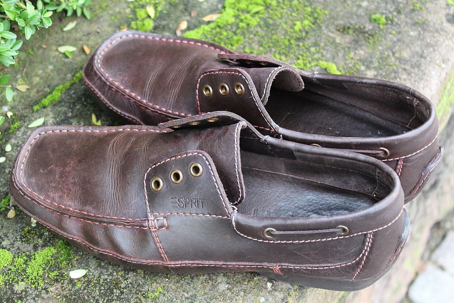 leather shoes, shoes, fashionable, shoelace, lost, found, men's shoes, adrift, brand shoes, esprit